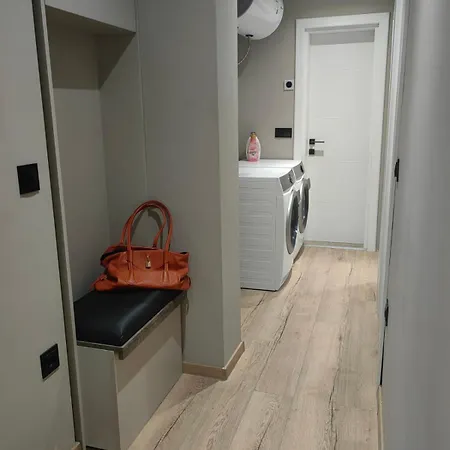 Ilinden, Renovated In Center *