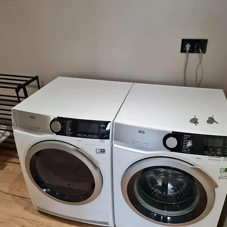 Ilinden, Renovated In Center Apartamento Varna