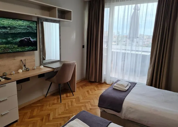 Ilinden, Renovated In Center Apartment *
